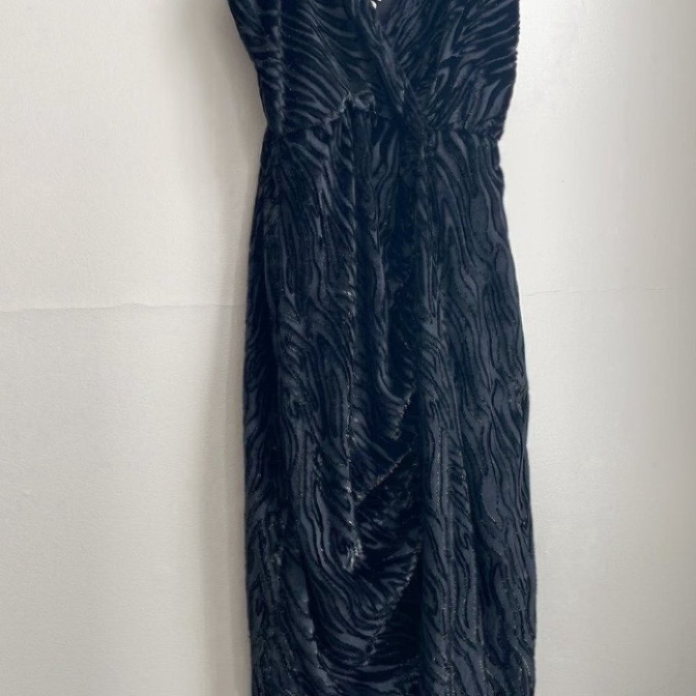 SAYLOR Farrah Tiger Metallic Velvet Burnout Divoré Wrap Style Midi Slit Dress - Picture 3 of 16